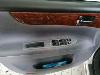 bontott TOYOTA AVENSIS VERSO Bal Hátsó Lámpa Foglalat