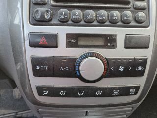 bontott TOYOTA AVENSIS VERSO Csomagtérajtó (Részeivel)