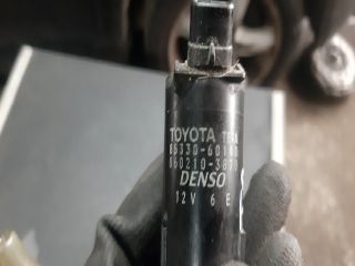 bontott TOYOTA AVENSIS VERSO Első Ablakmosó Szivattyú