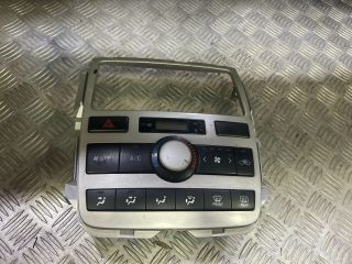 bontott TOYOTA AVENSIS VERSO Fűtéskapcsoló