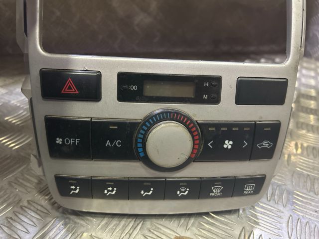 bontott TOYOTA AVENSIS VERSO Fűtéskapcsoló