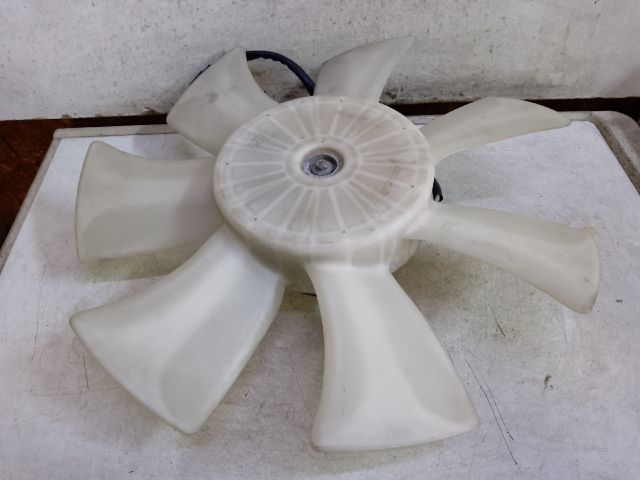 bontott TOYOTA AVENSIS VERSO Hűtőventilátor