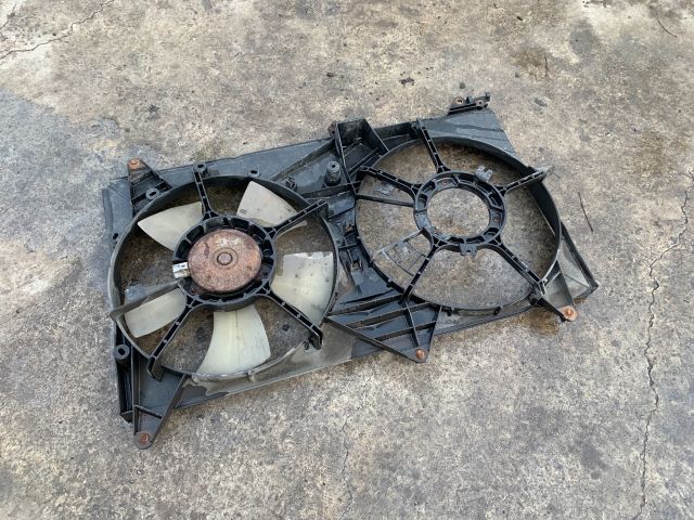 bontott TOYOTA AVENSIS VERSO Hűtőventilátor
