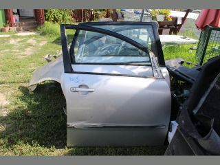 bontott TOYOTA AVENSIS VERSO Jobb első Ajtó (Üres lemez)