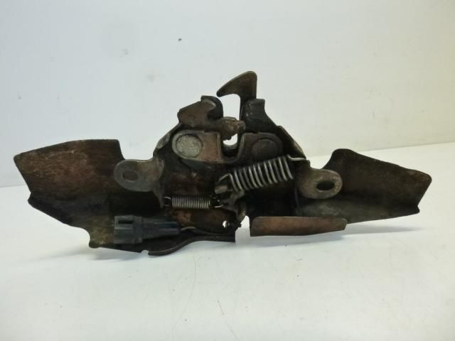 bontott TOYOTA AVENSIS VERSO Motorháztető Zárszerkezet