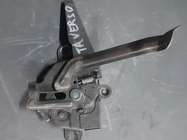 bontott TOYOTA AVENSIS VERSO Motorháztető Zárszerkezet