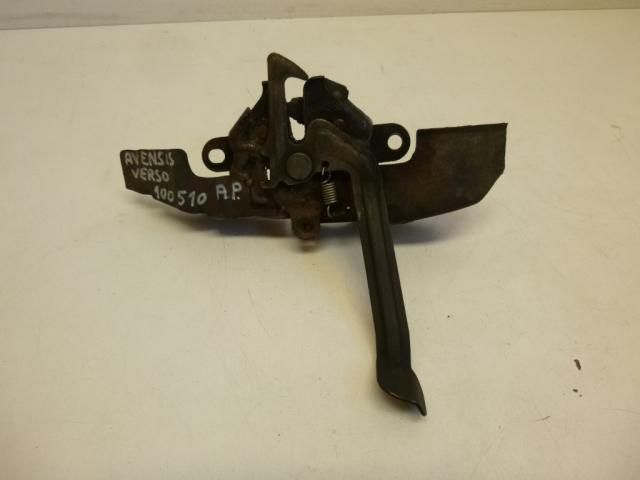 bontott TOYOTA AVENSIS VERSO Motorháztető Zárszerkezet