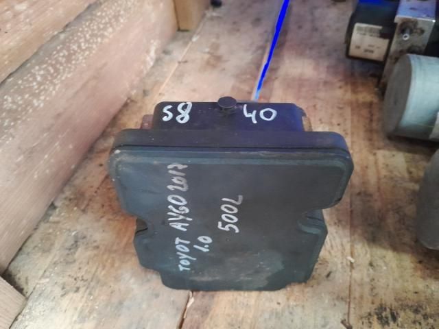 bontott TOYOTA AYGO ABS Kocka