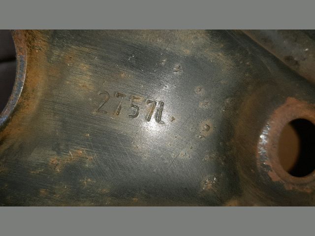 bontott TOYOTA AYGO Bal első Lengőkar