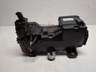 bontott TOYOTA AYGO Biztosítéktábla Motortér