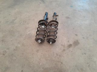 bontott TOYOTA AYGO Első Lengéscsillapító Pár