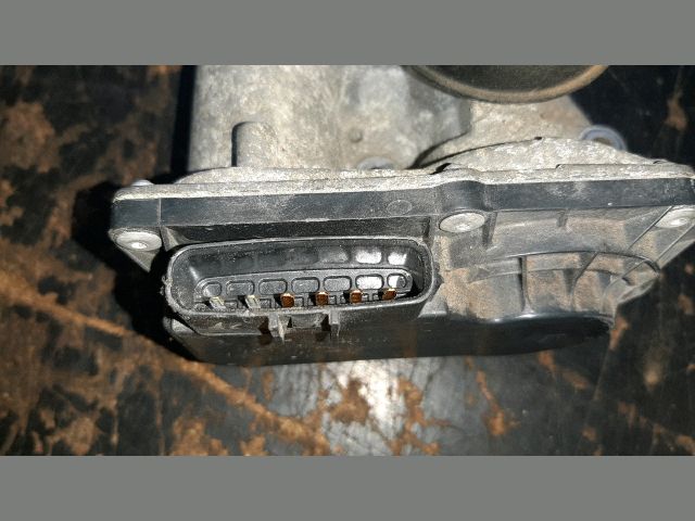 bontott TOYOTA AYGO Fojtószelep (Elektromos)