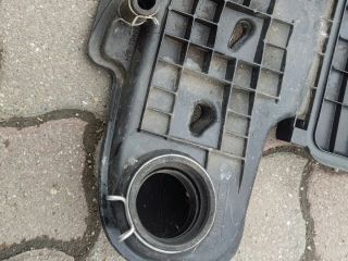 bontott TOYOTA AYGO Légszűrő Ház