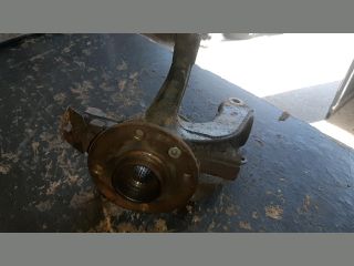 bontott TOYOTA AYGO Jobb első Csonkállvány Kerékaggyal