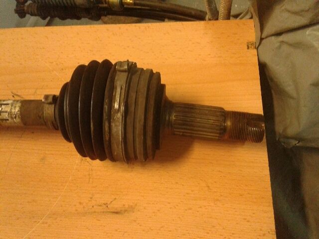 bontott TOYOTA AYGO Bal Féltengely