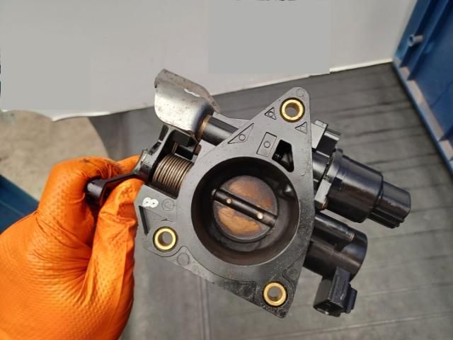 bontott TOYOTA AYGO Fojtószelep (Elektromos)