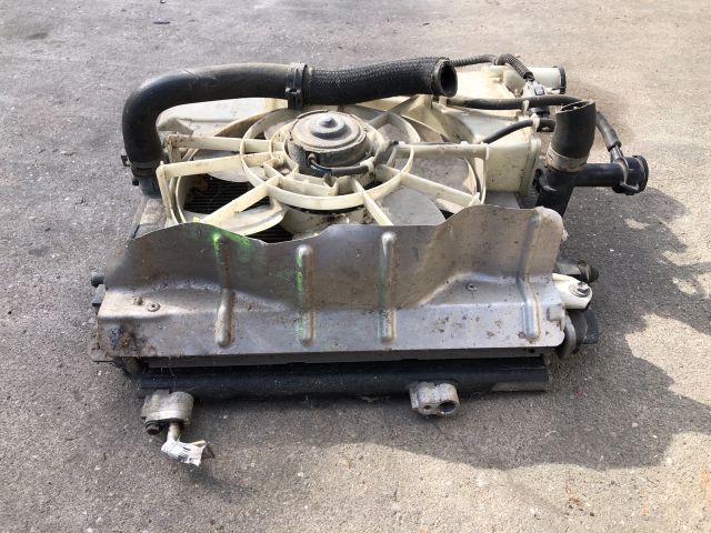 bontott TOYOTA AYGO Hűtő Ventilátor(ok), Radiátor(ok) Szett