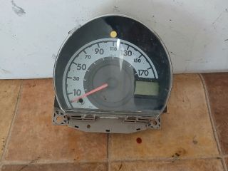 bontott TOYOTA AYGO Kilométeróra