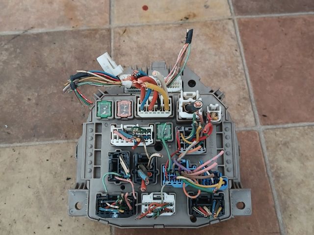 bontott TOYOTA AYGO Kilométeróra