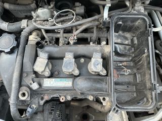 bontott TOYOTA AYGO Motor (Fűzött blokk hengerfejjel)