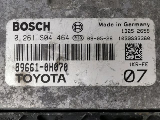 bontott TOYOTA AYGO Motorvezérlő