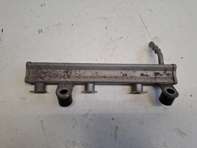 bontott TOYOTA AYGO Nagynyomású Üzemanyag Gyűjtőcső