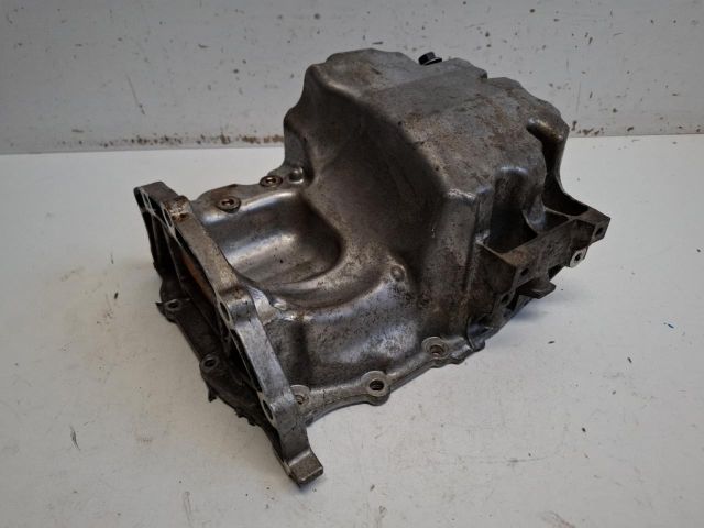 bontott TOYOTA AYGO Olajteknő