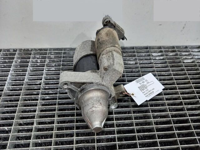 bontott TOYOTA AYGO Önindító