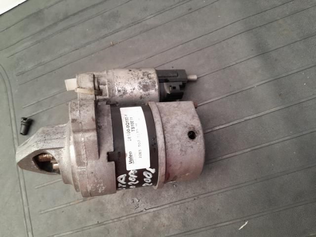 bontott TOYOTA AYGO Önindító