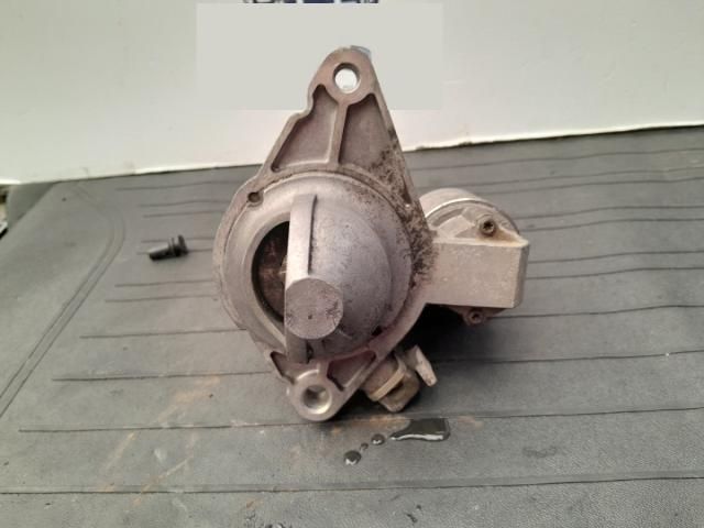 bontott TOYOTA AYGO Önindító