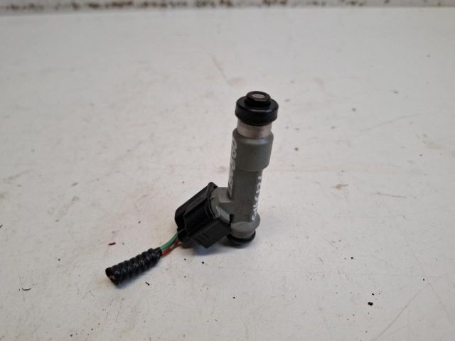 bontott TOYOTA AYGO Porlasztó (1 db)