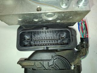 bontott TOYOTA AYGO ABS Kocka