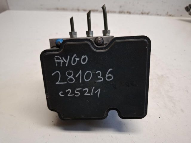 bontott TOYOTA AYGO ABS Kocka