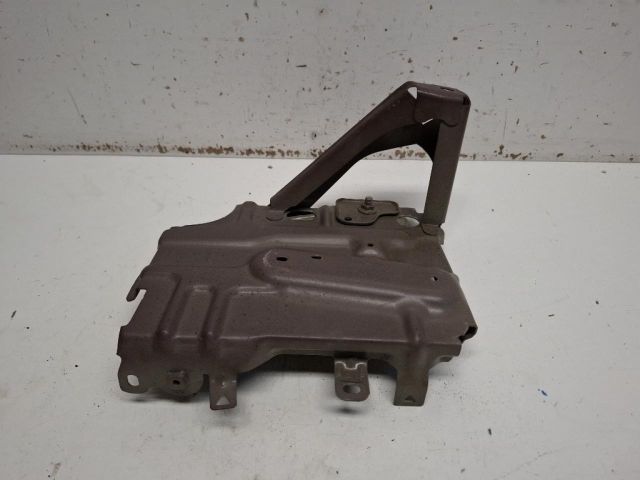 bontott TOYOTA AYGO Akkumulátor Tartó