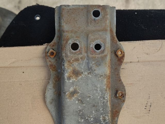 bontott TOYOTA AYGO Alsó Kereszttartó