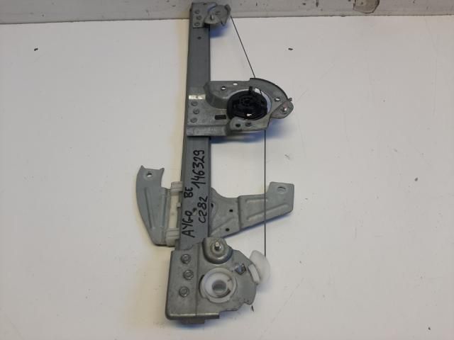 bontott TOYOTA AYGO Bal első Ablakemelő Szerkezet (Elektromos)