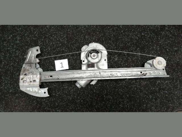 bontott TOYOTA AYGO Bal első Ablakemelő Szerkezet (Elektromos)