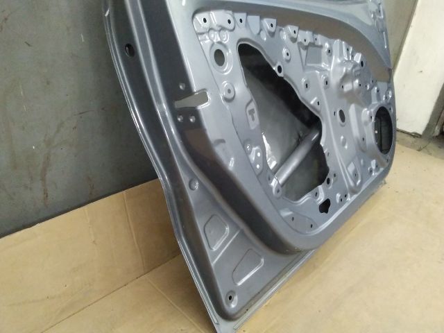 bontott TOYOTA AYGO Bal első Ajtó (Üres lemez)