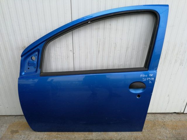 bontott TOYOTA AYGO Bal első Ajtó (Üres lemez)