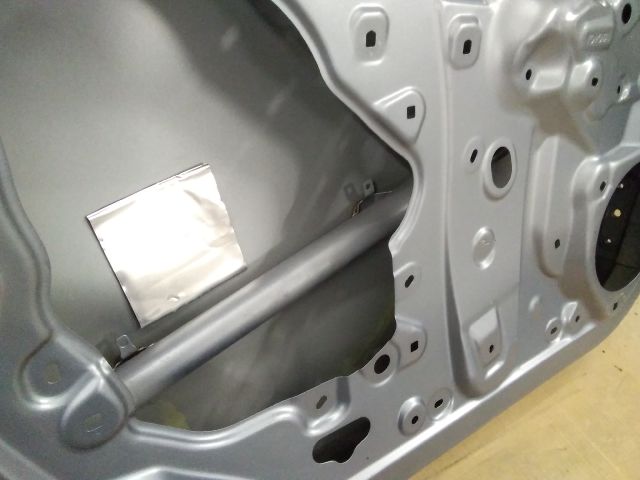 bontott TOYOTA AYGO Bal első Ajtó (Üres lemez)