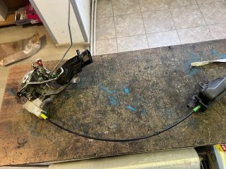 bontott TOYOTA AYGO Bal első Ajtózár