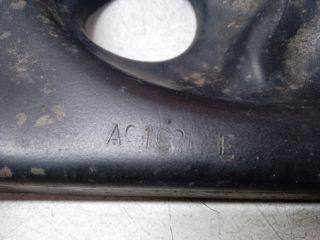 bontott TOYOTA AYGO Bal első Alsó Lengőkar