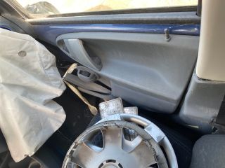 bontott TOYOTA AYGO Bal első Biztonsági Öv Csat