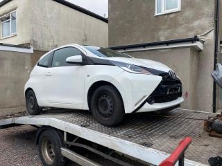 bontott TOYOTA AYGO Bal első Biztonsági Öv