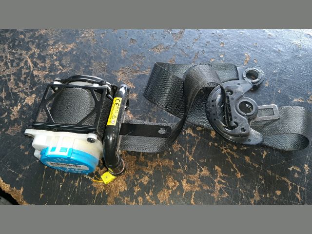 bontott TOYOTA AYGO Bal első Biztonsági Öv