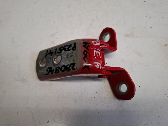 bontott TOYOTA AYGO Bal első Felső Zsanér