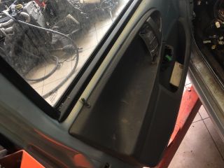 bontott TOYOTA AYGO Bal első Külső Kilincs