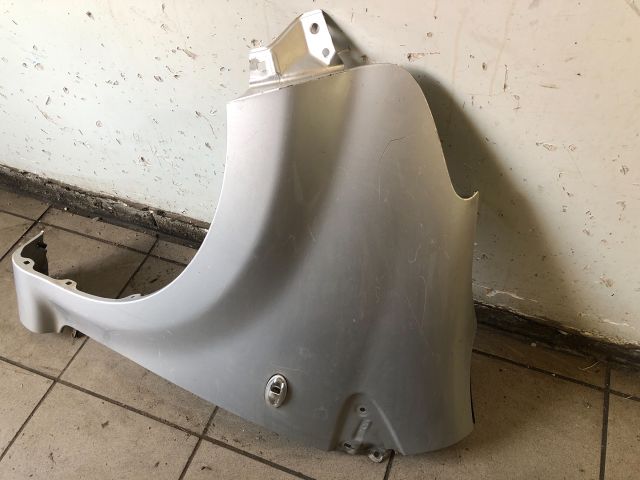 bontott TOYOTA AYGO Bal első Sárvédő