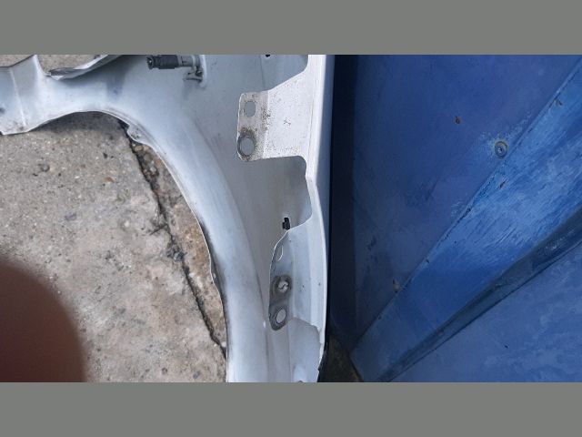 bontott TOYOTA AYGO Bal első Sárvédő