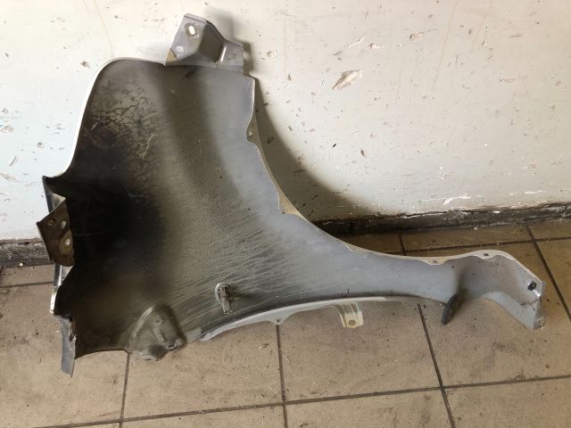 bontott TOYOTA AYGO Bal első Sárvédő